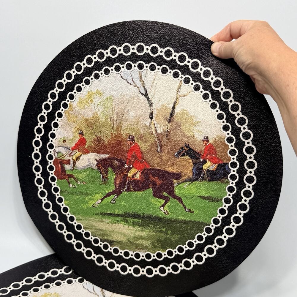 Set 4 English Hunting Vegan Leather Round Pebble Placemat Black White 16"
